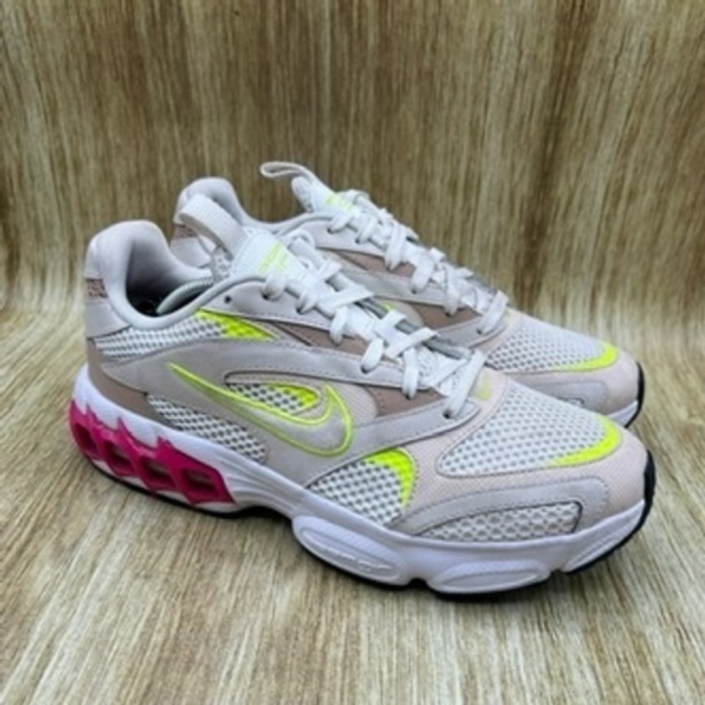 Nike Zoom‎ Air Fire Women's Size 9 White Light Orewood Brown Shoes CW3876-106